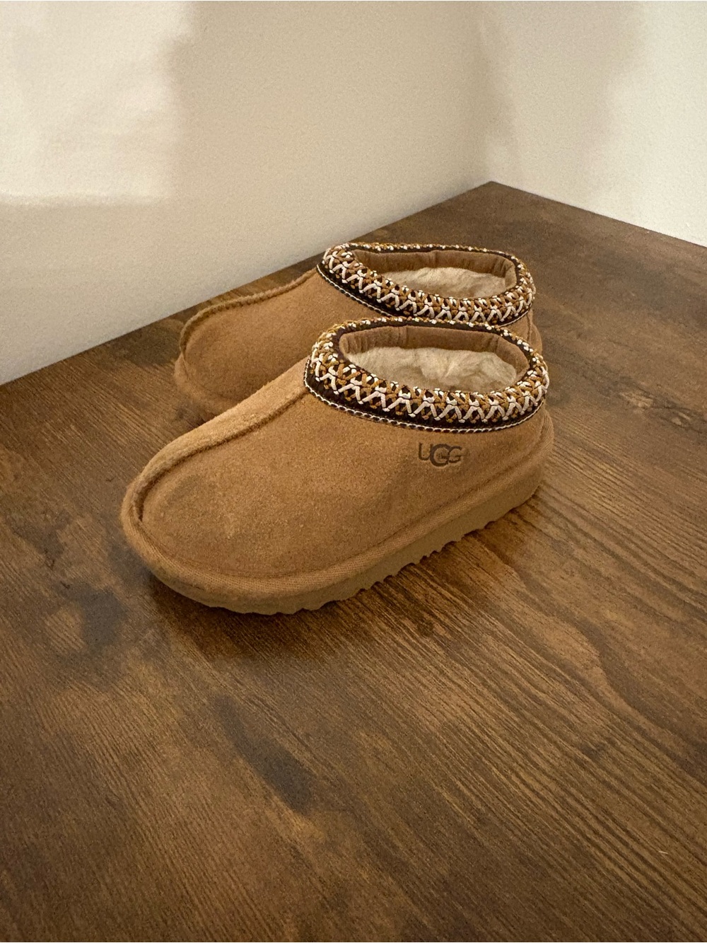 Ugg Tasman Slippers